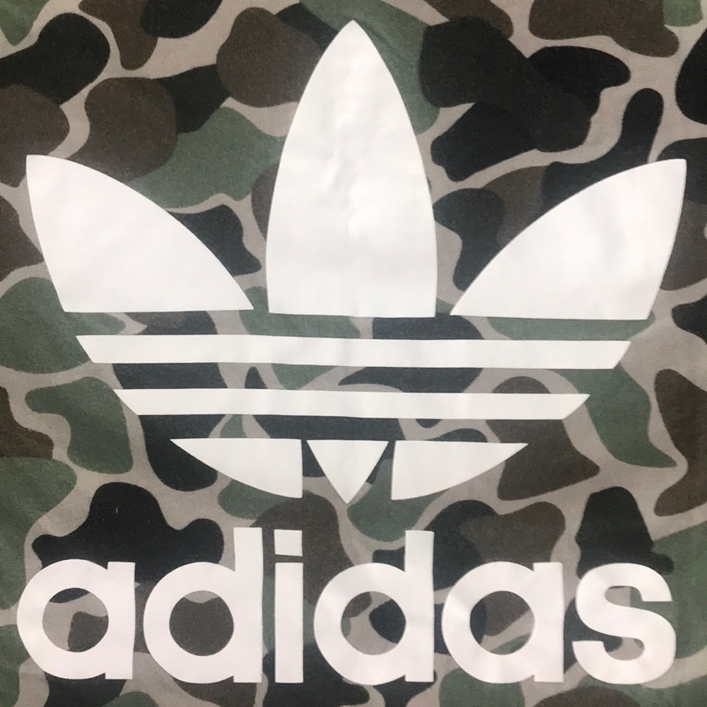 Adidas Camo TShirt size L